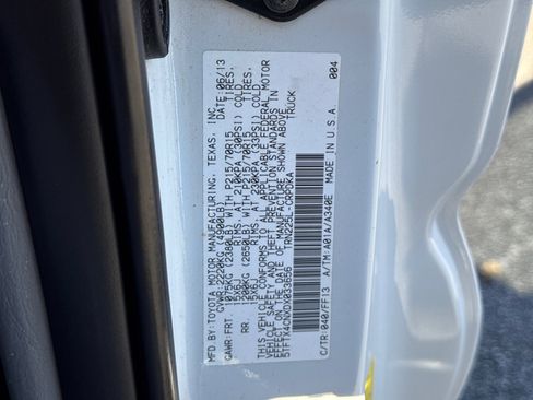 Used 2013 Toyota Tacoma 2WD Access Cab image 30