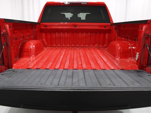 Used 2022 Chevrolet Silverado 1500 Custom AWD/4WD image 19