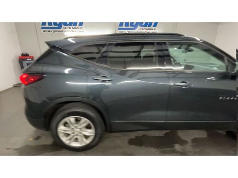 Used 2020 Chevrolet Blazer LT image 9