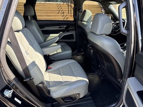 Used 2024 Kia Telluride EX X-Line image 11