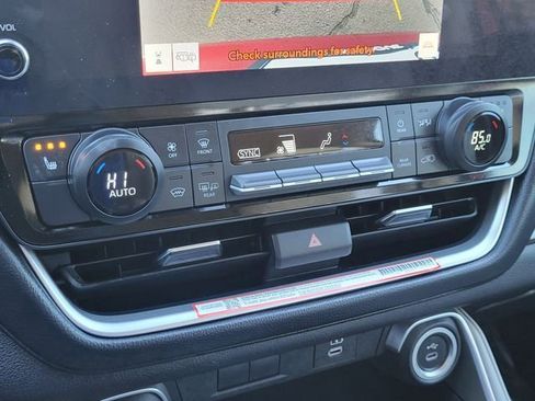 Used 2024 Toyota Grand Highlander XLE image 23