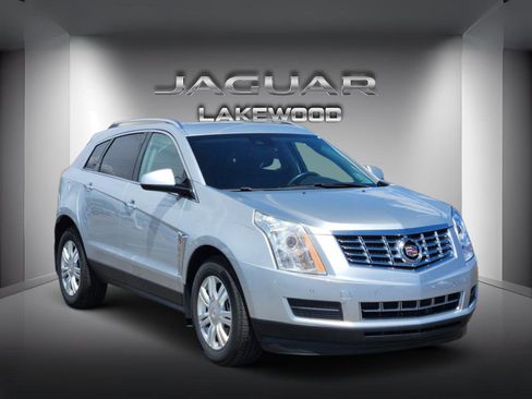 Used 2015 Cadillac SRX Luxury w/ Driver Awareness Package AWD/4WD image 5
