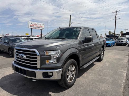Used 2017 Ford F150 XLT w/ Equipment Group 301A Mid AWD/4WD image 3