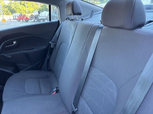 Used 2017 Kia Rio LX FWD image 17