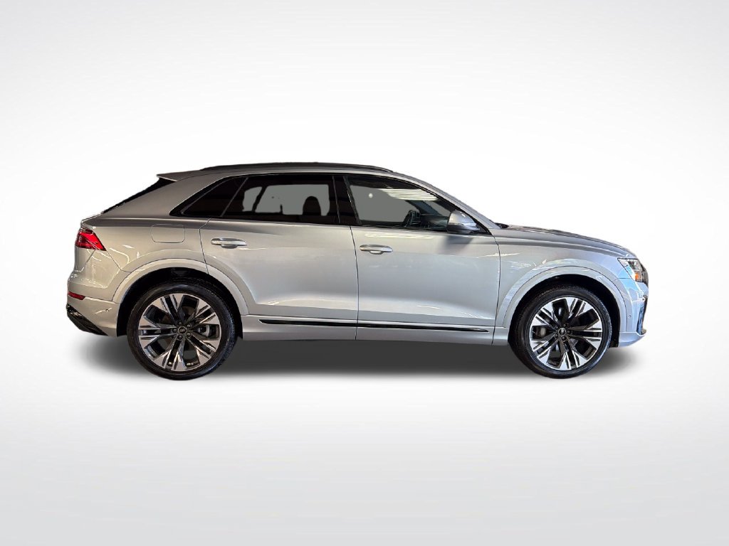Certified 2025 Audi Q8 Premium Plus w/ Premium Plus Package AWD/4WD image 6