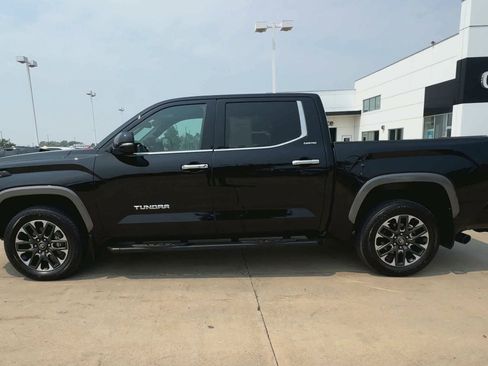Used 2025 Toyota Tundra Limited image 42