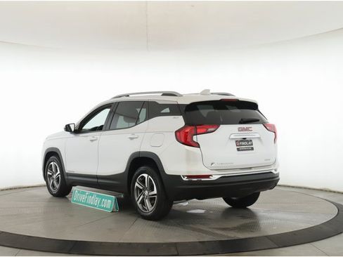 Used 2021 GMC Terrain SLT w/ LPO, Bright Accent Package image 8