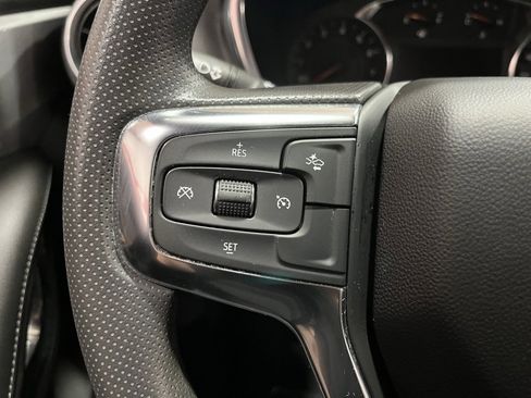 Used 2023 Chevrolet Blazer LT image 23