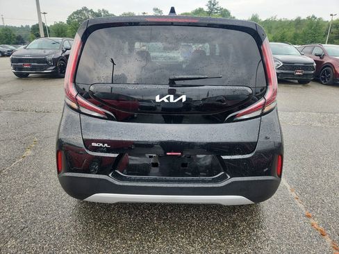 New 2025 Kia Soul LX w/ LX Technology Package image 6