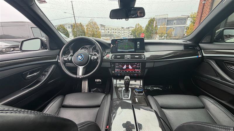 Used 2016 BMW 550i Sedan RWD image 25