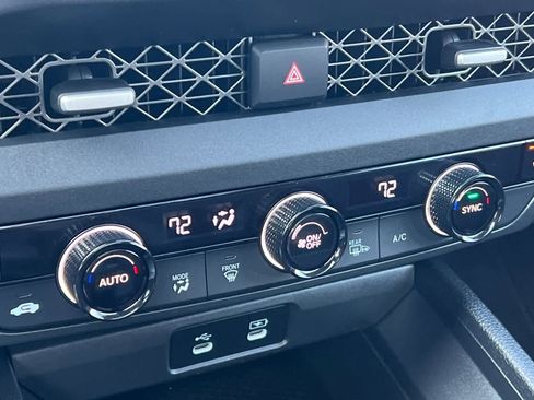 Used 2023 Honda Accord EX image 20