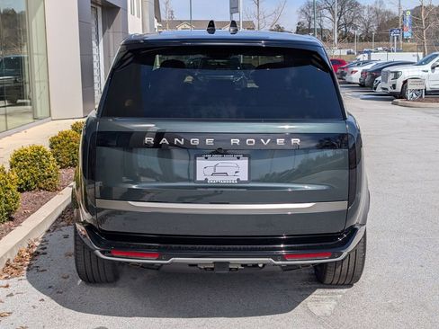 New 2026 Land Rover Range Rover Long Wheelbase SE AWD/4WD image 7