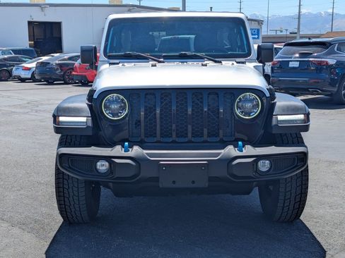Used 2023 Jeep Wrangler Unlimited AWD/4WD image 10