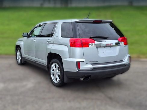 Used 2017 GMC Terrain SLE w/ LPO, Protection Package FWD image 9