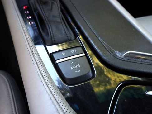 Used 2014 Cadillac CTS Luxury image 11