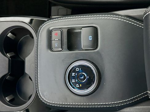 Used 2022 Ford Mustang Mach-E Select AWD/4WD image 25