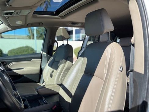 Used 2018 Honda Odyssey EX-L image 10