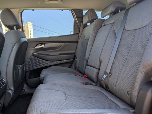 Used 2021 Hyundai Santa Fe SEL w/ Convenience Package image 15