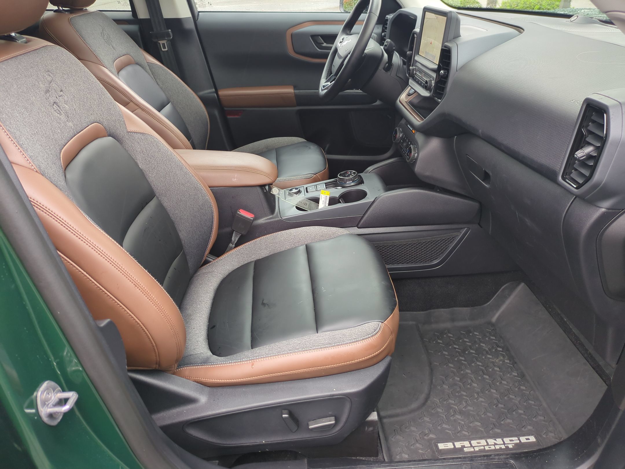 Used 2024 Ford Bronco Sport Outer Banks w/ Tech Package AWD/4WD image 34