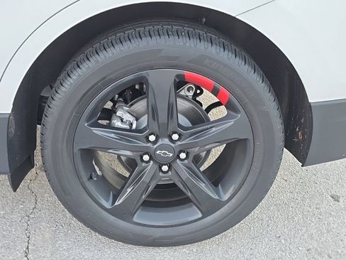 Used 2024 Chevrolet Equinox Premier image 10