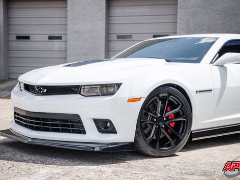 Used 2014 Chevrolet Camaro SS w/ SS Performance Package image 37