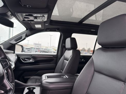 Used 2024 Chevrolet Tahoe LT w/ LT Signature Package image 26