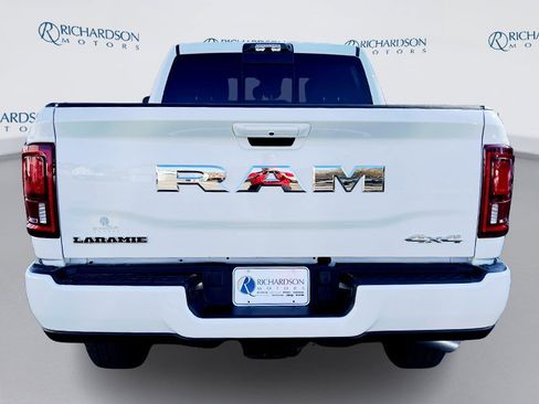 New 2026 RAM 2500 Laramie w/ Towing Technology Group image 4
