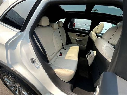 Certified 2023 Mercedes-Benz GLC 300 4MATIC image 27