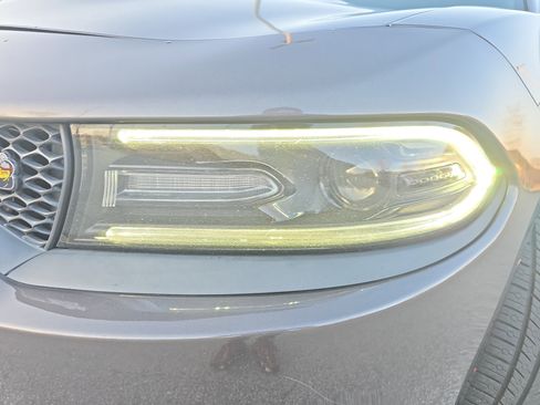 Used 2018 Dodge Charger R/T Scat Pack image 28