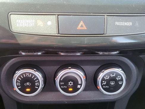 Used 2015 Mitsubishi Lancer Evolution GSR AWD/4WD image 31