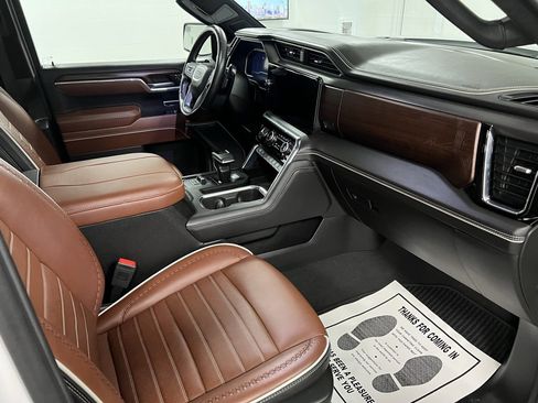 Used 2024 GMC Sierra 1500 Denali Ultimate image 61