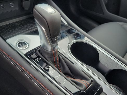 New 2025 Nissan Altima 2.5 SR w/ SR Premium Package image 17