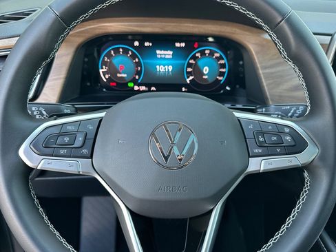 New 2026 Volkswagen Atlas SE image 22