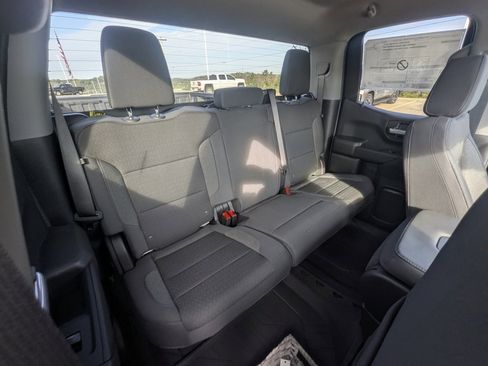 New 2026 Chevrolet Silverado 1500 Custom image 17