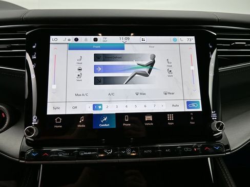 New 2026 Jeep Grand Wagoneer Limited AWD/4WD image 19