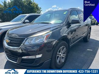 Used 2017 Chevrolet Traverse LS FWD video 1