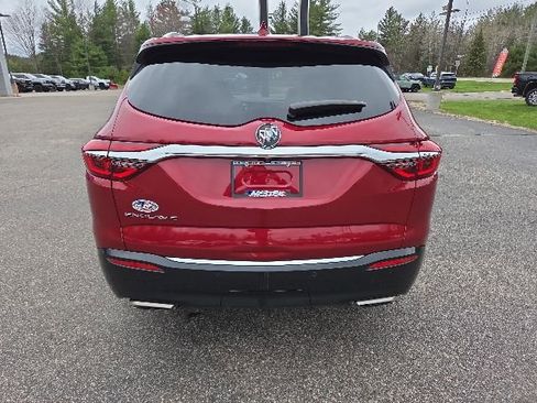 Used 2020 Buick Enclave Essence FWD image 24