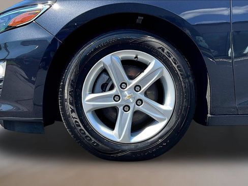 Used 2022 Chevrolet Malibu LS w/ Driver Confidence Package II FWD image 29