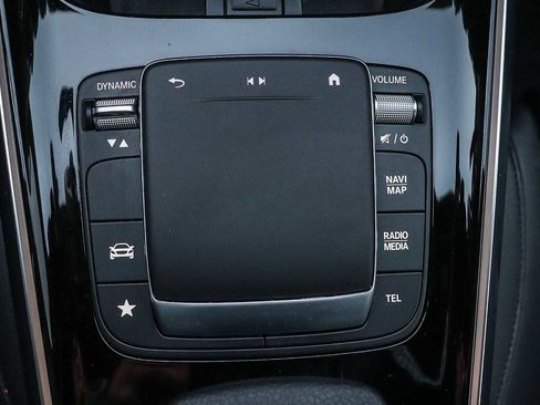 Used 2023 Mercedes-Benz GLA 250 image 30