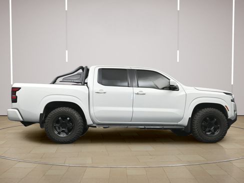 Certified 2023 Nissan Frontier SV w/ SV Convenience Package AWD/4WD image 25