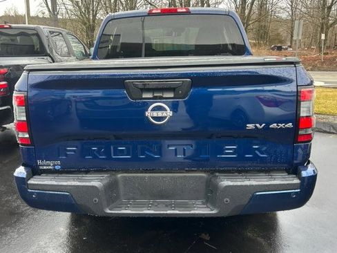 Used 2022 Nissan Frontier SV w/ Technology Package image 5