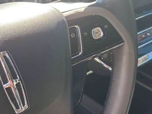 Certified 2023 Lincoln Corsair Reserve w/ Jet Appearance Package image 27