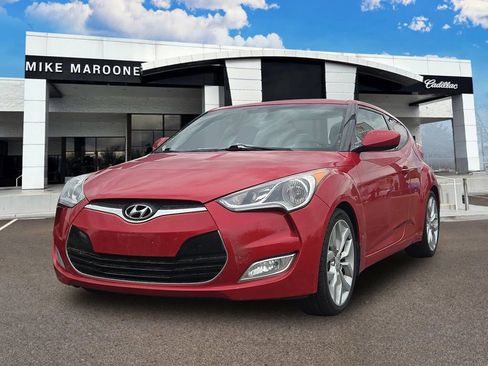 Used 2013 Hyundai Veloster w/ Style Pkg FWD image 1