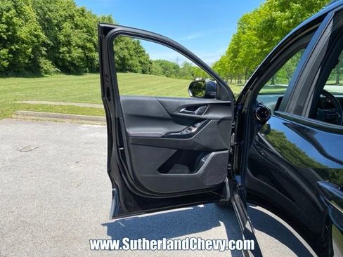 Used 2025 Chevrolet Equinox RS w/ Safety and Technology Package AWD/4WD image 13