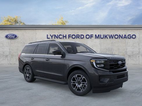 New 2026 Ford Expedition Active AWD/4WD image 8