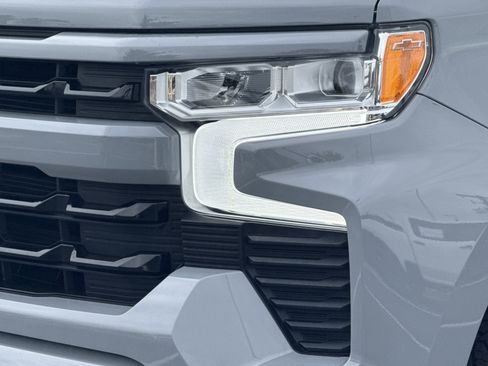 Used 2024 Chevrolet Silverado 1500 RST w/ Convenience Package II AWD/4WD image 6