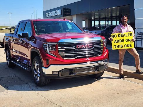 New 2026 GMC Sierra 1500 SLT image 1