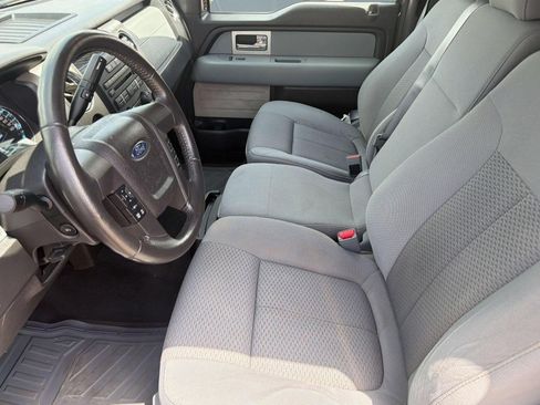 Used 2011 Ford F150 XLT w/ XLT Chrome Pkg RWD image 5