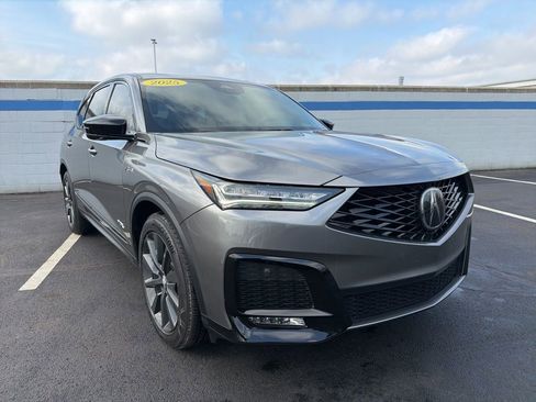 Used 2025 Acura MDX A-Spec image 7