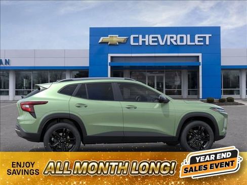 New 2026 Chevrolet Trax ACTIV w/ Sunroof Package image 5